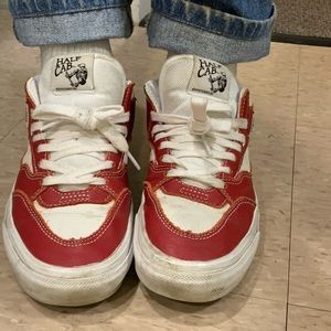 Red Vans half cabs size 6.5 men’s and 7.5/8 women’s